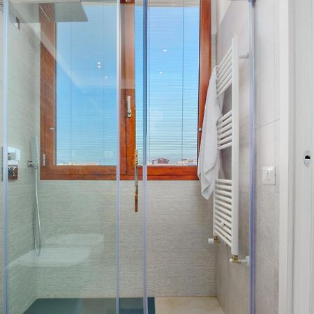 奧爾比亞Window On The Sea公寓 外观 照片