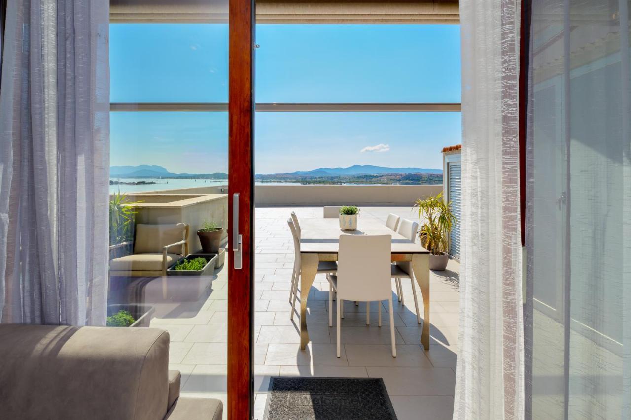 奧爾比亞Window On The Sea公寓 外观 照片